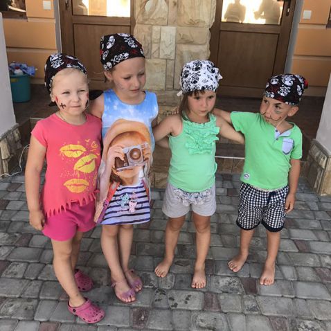 Дети в отеле Евпатории с анимацией, Заозерное, Крым