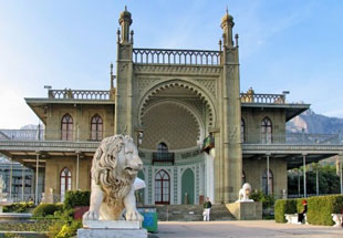 Экскурсии по дворцам Крыма